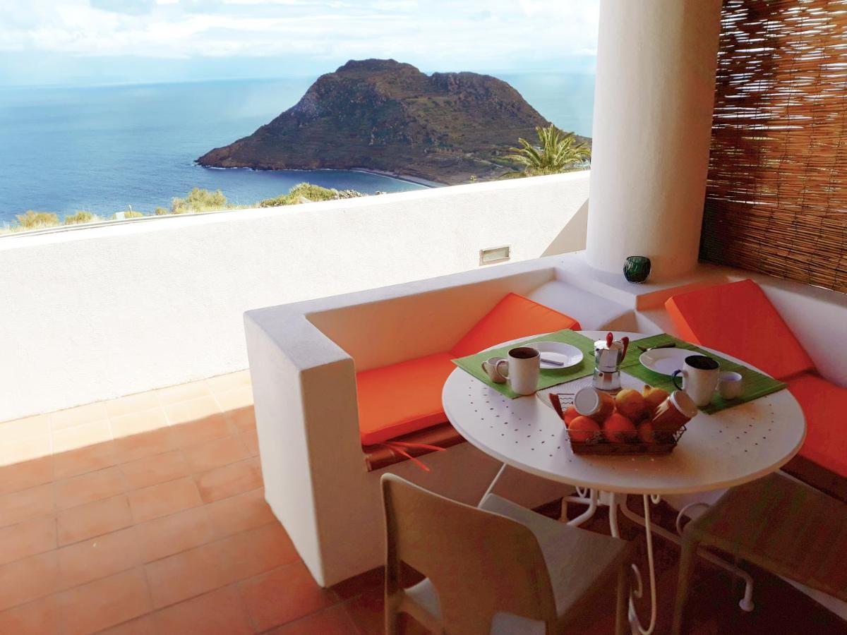 Residence Gregory Filicudi Pecorini Экстерьер фото